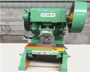 J23可傾壓力機(jī) J23可傾壓力機(jī)